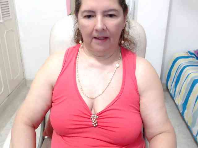 leonela-68 webcam