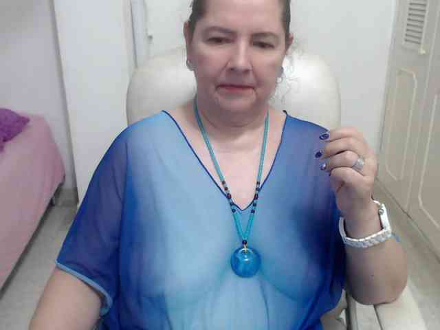 leonela-68 webcam
