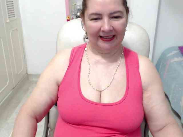 leonela-68 webcam