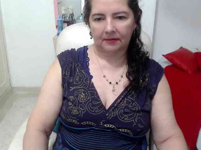 leonela-68 webcam