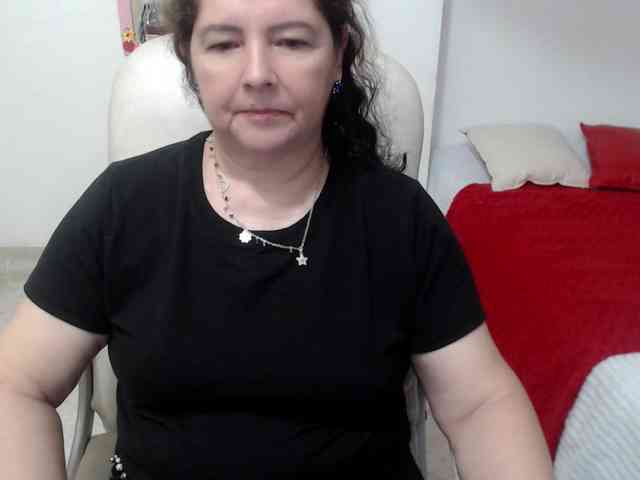 leonela-68 webcam