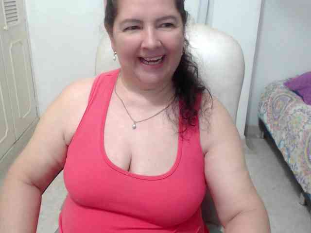 leonela-68