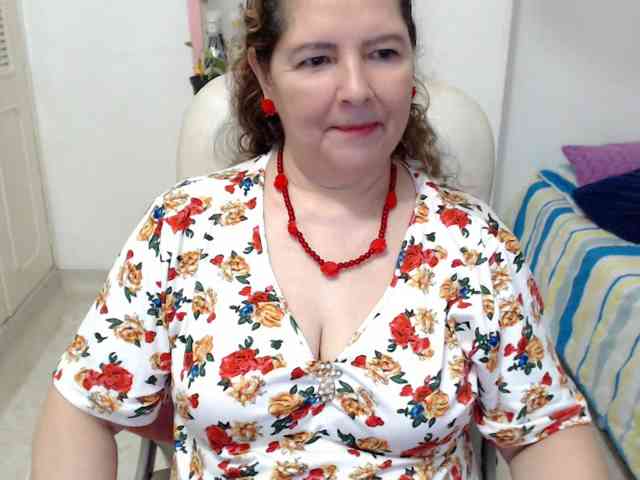 leonela-68