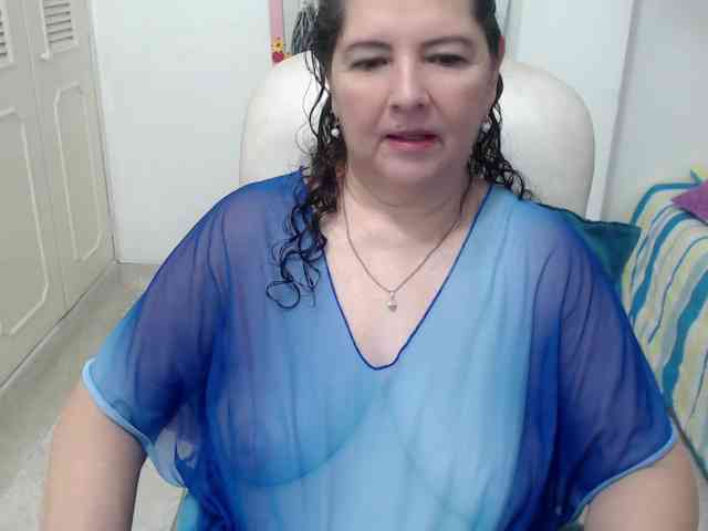 leonela-68 webcam