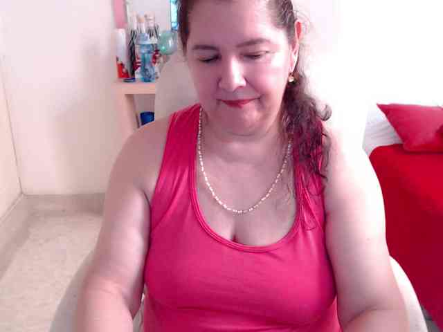 leonela-68