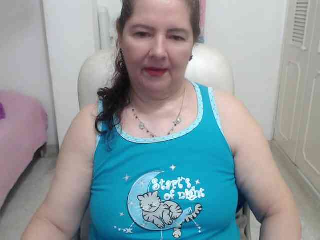 leonela-68 webcam