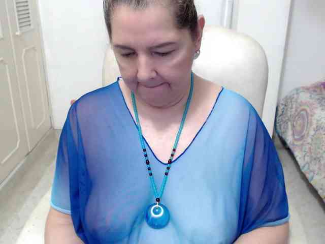 leonela-68 webcam