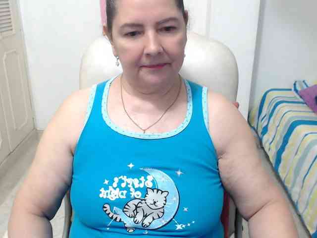 leonela-68