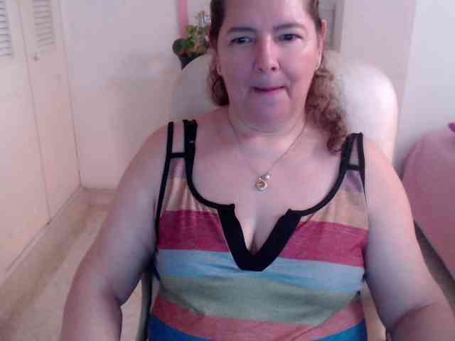 leonela-68