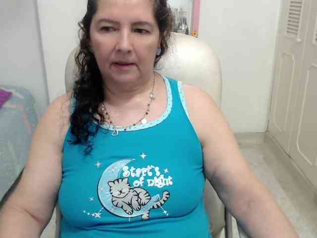 leonela-68 webcam