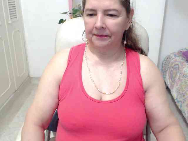 leonela-68 webcam