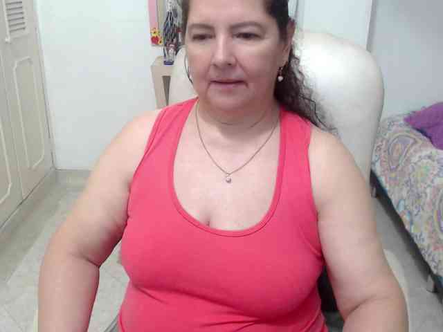 leonela-68
