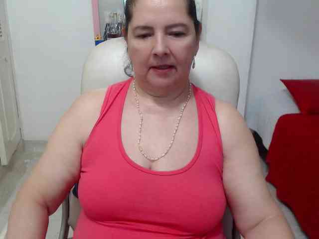 leonela-68 webcam