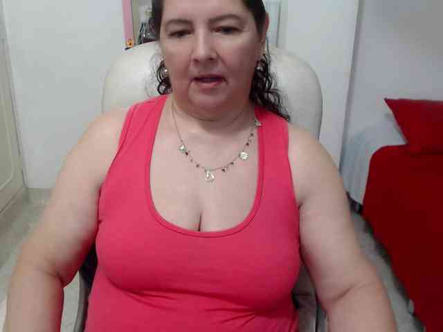 leonela-68 webcam