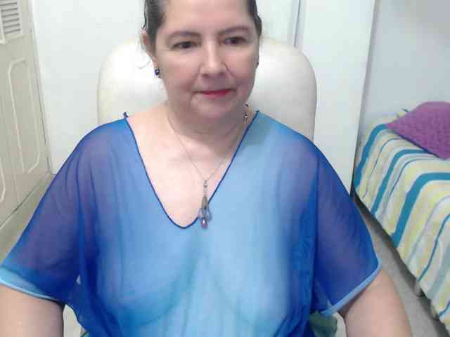 leonela-68 webcam