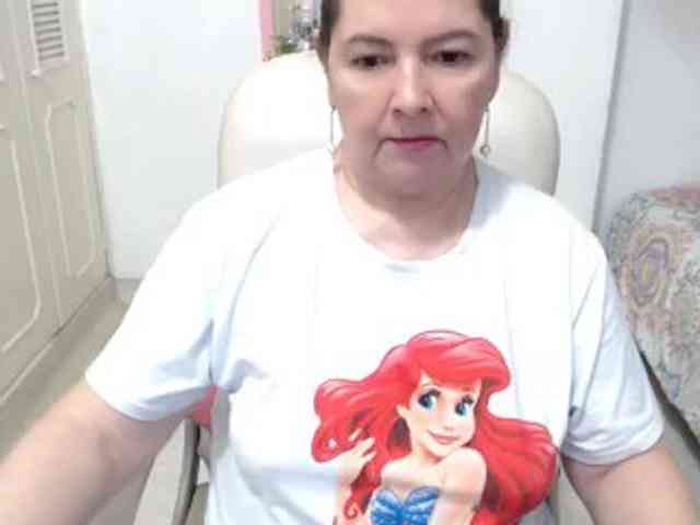 leonela-68 webcam