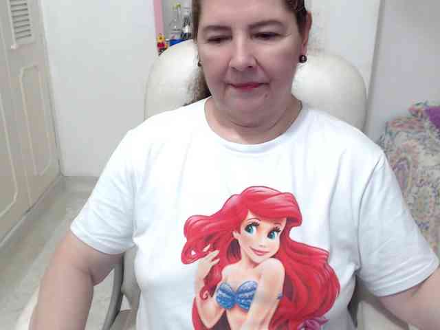 leonela-68 webcam