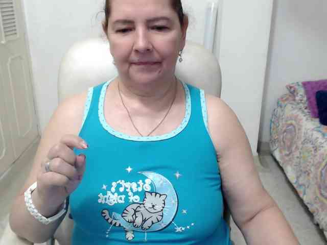 leonela-68