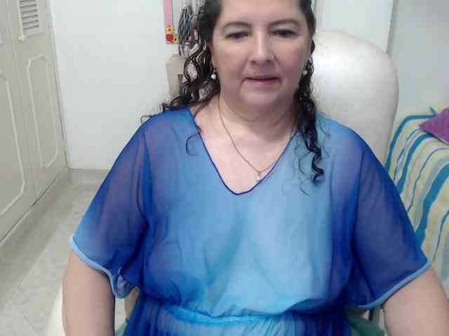 leonela-68 webcam