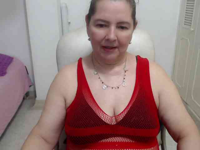 leonela-68 webcam