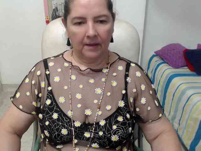 leonela-68 leonela-68