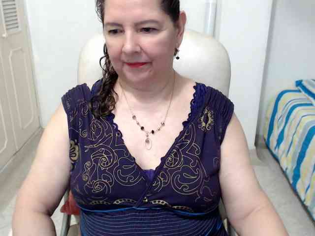 leonela-68 webcam