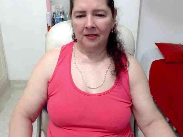 leonela-68
