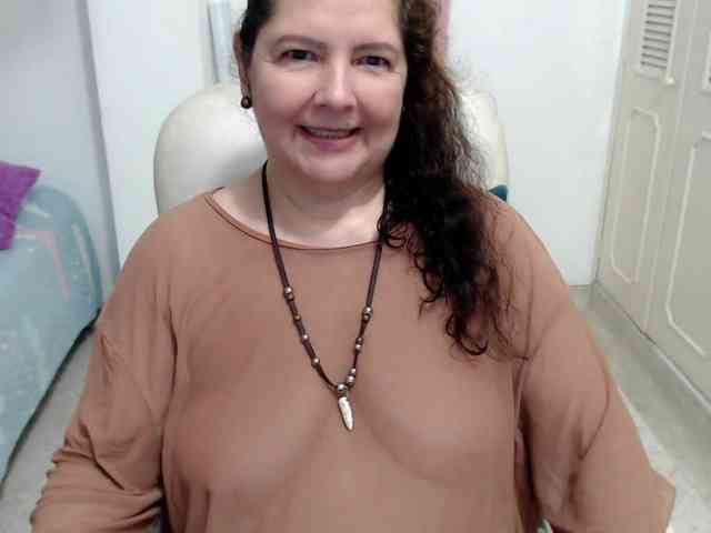 leonela-68 webcam