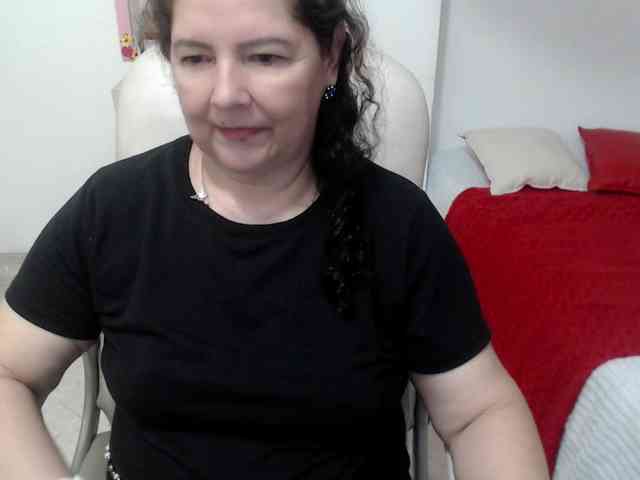 leonela-68