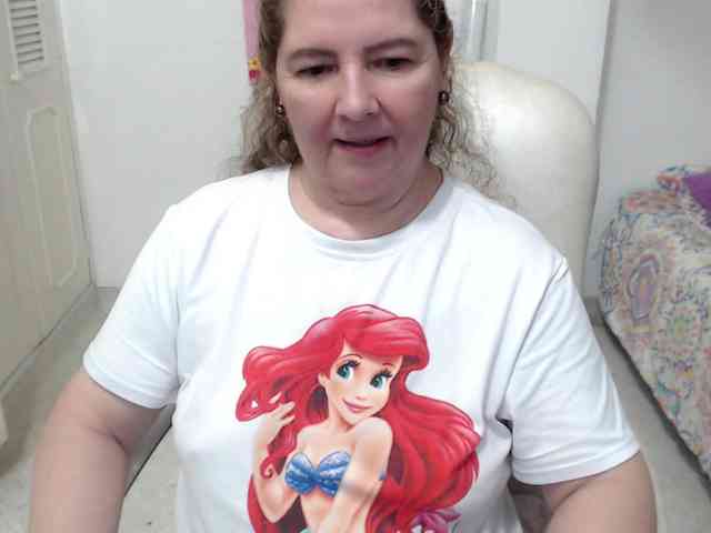 leonela-68 webcam