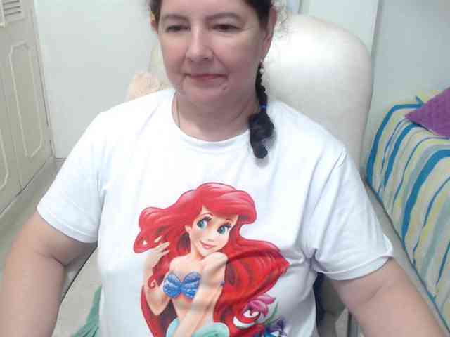 leonela-68