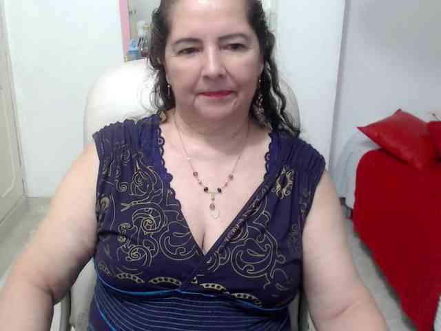leonela-68