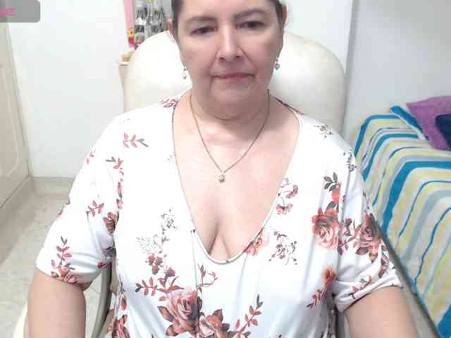 leonela-68 leonela-68