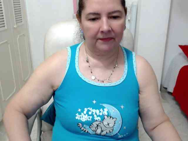 leonela-68