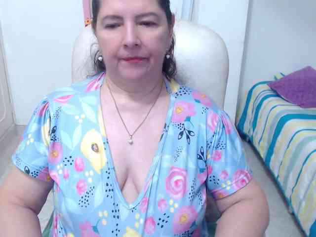 leonela-68 webcam