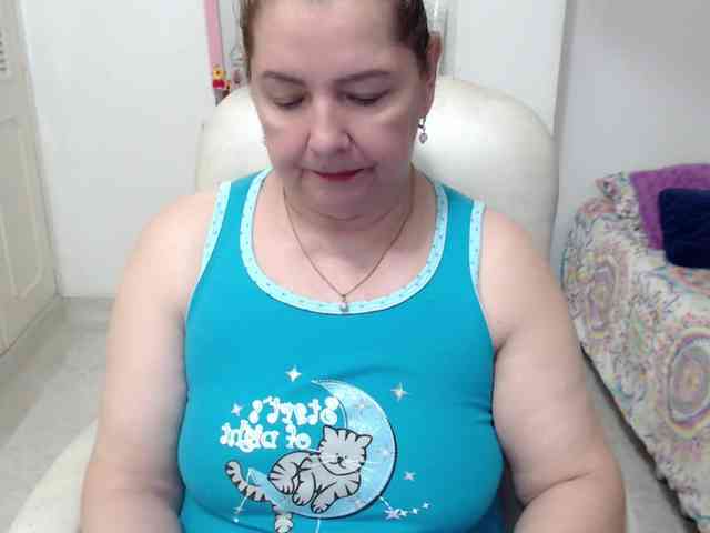 leonela-68 Live Webcam on BongaCams