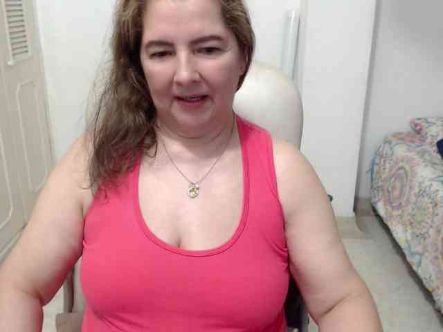 leonela-68 webcam