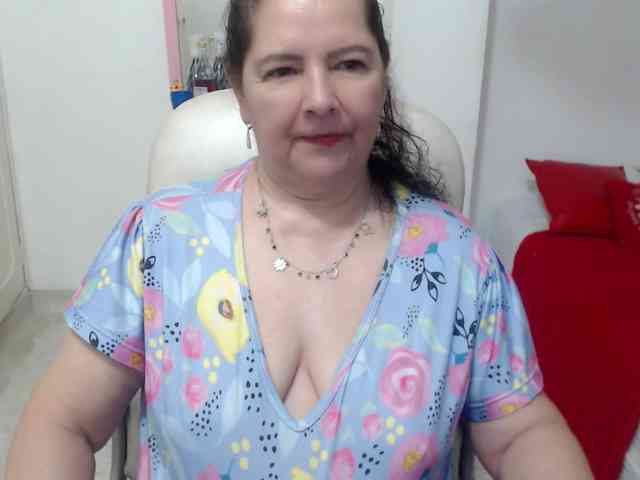 leonela-68 webcam