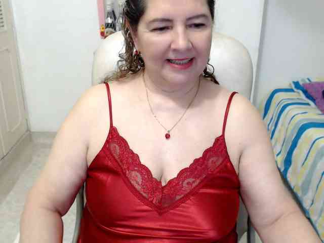 leonela-68