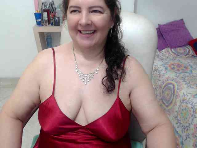 leonela-68 webcam