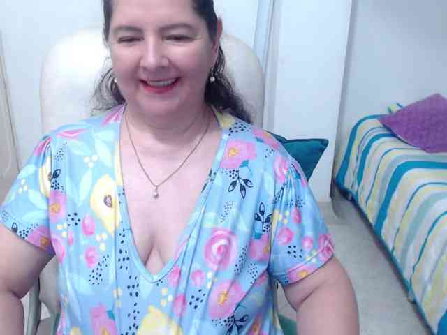 leonela-68