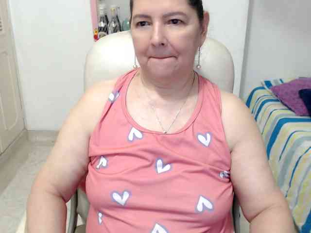 leonela-68 webcam