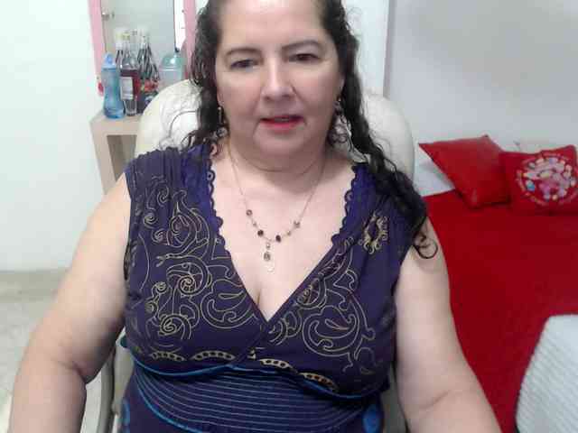 leonela-68 webcam