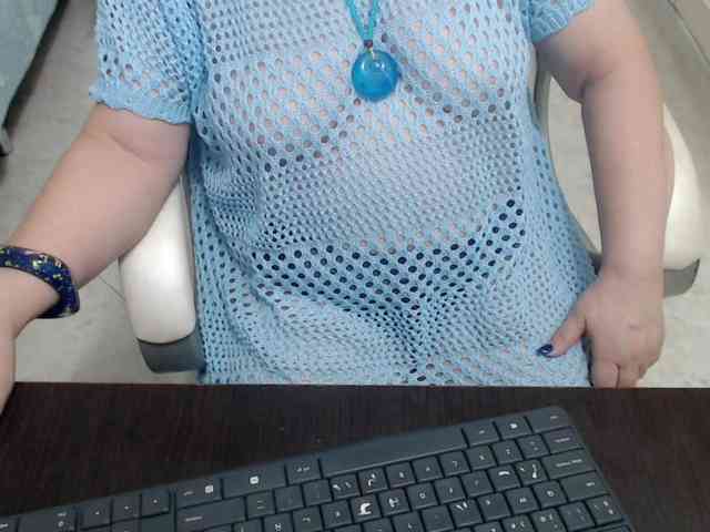 leonela-68 webcam