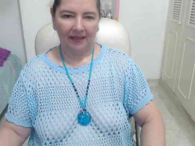 leonela-68 webcam