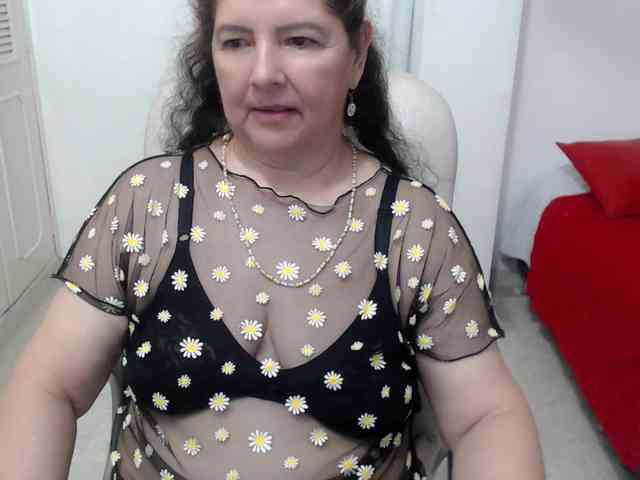 leonela-68 webcam
