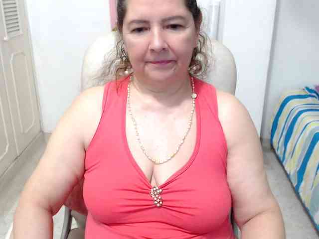 leonela-68 leonela-68