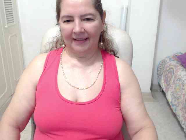 leonela-68 webcam
