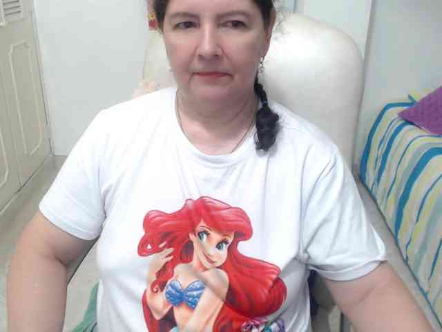 leonela-68