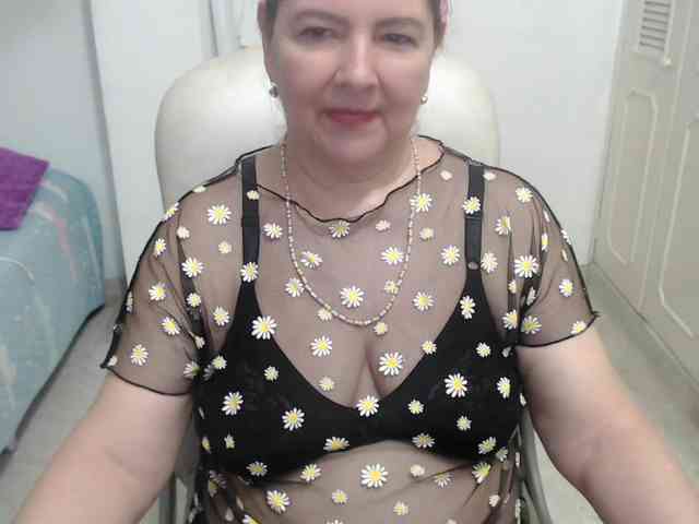 leonela-68 leonela-68